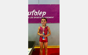 Loucia 4eme en individuel